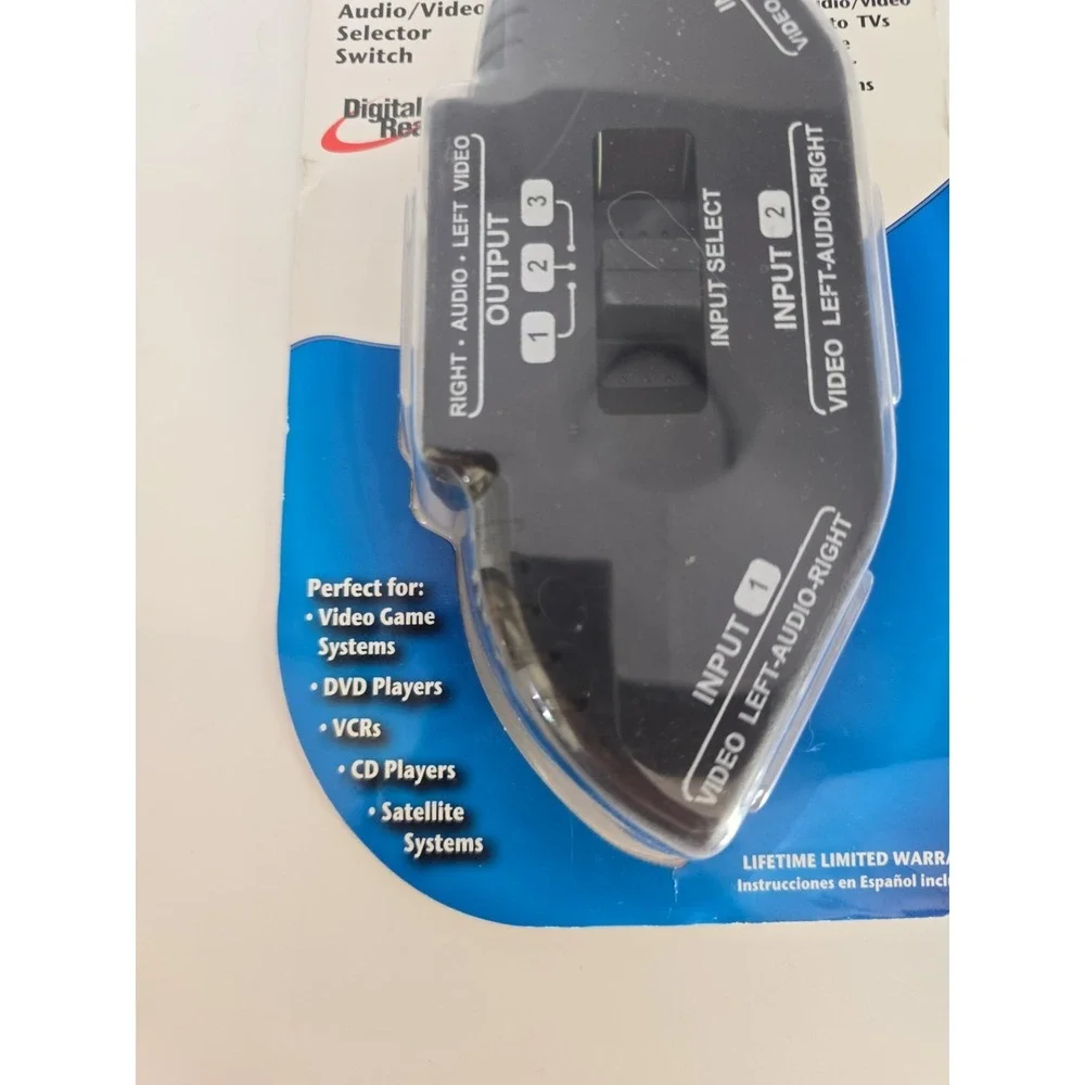 TriQuest A/V Selector 3-Device Audio/Video Selector Switch Model 5450